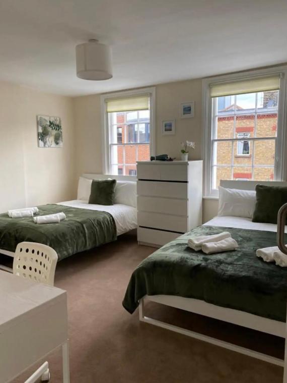 Privatunterkunft Lovely Private In Camden, *